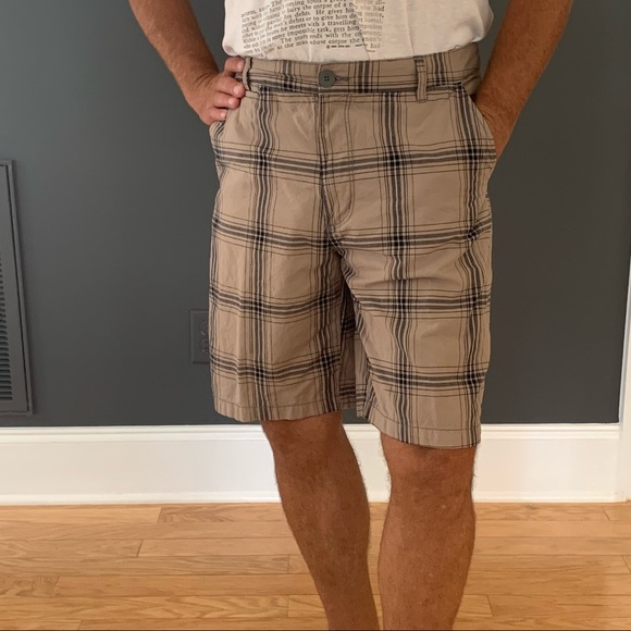 Other - Men’s Khaki Plaid Shorts